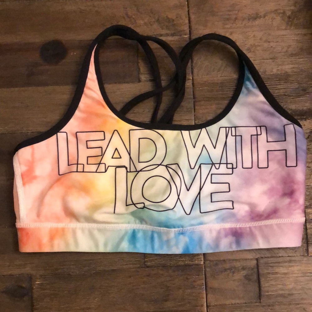 Peloton Lead With Love Sports Bra size L
